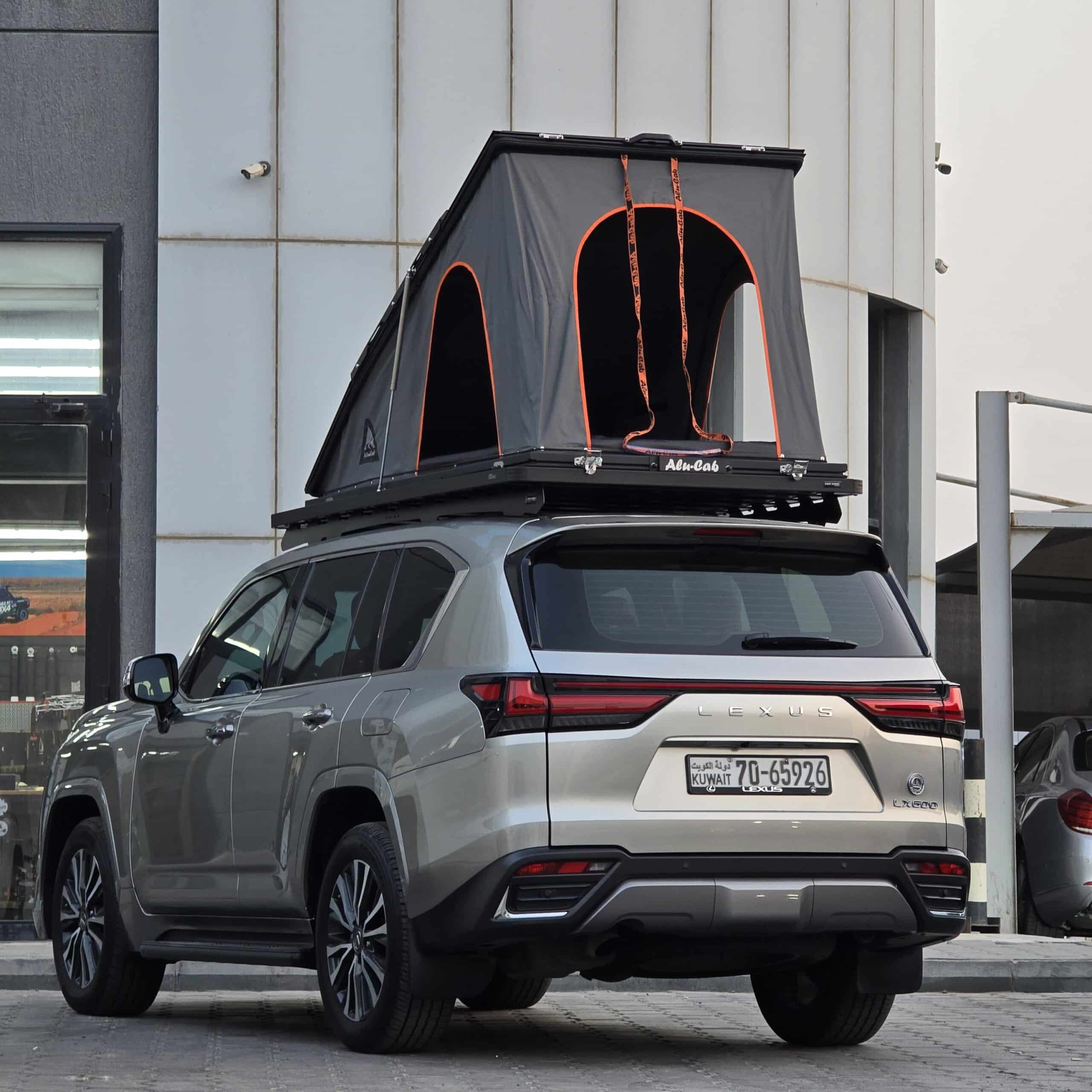 LT-50 Lightweight Tent Weekender