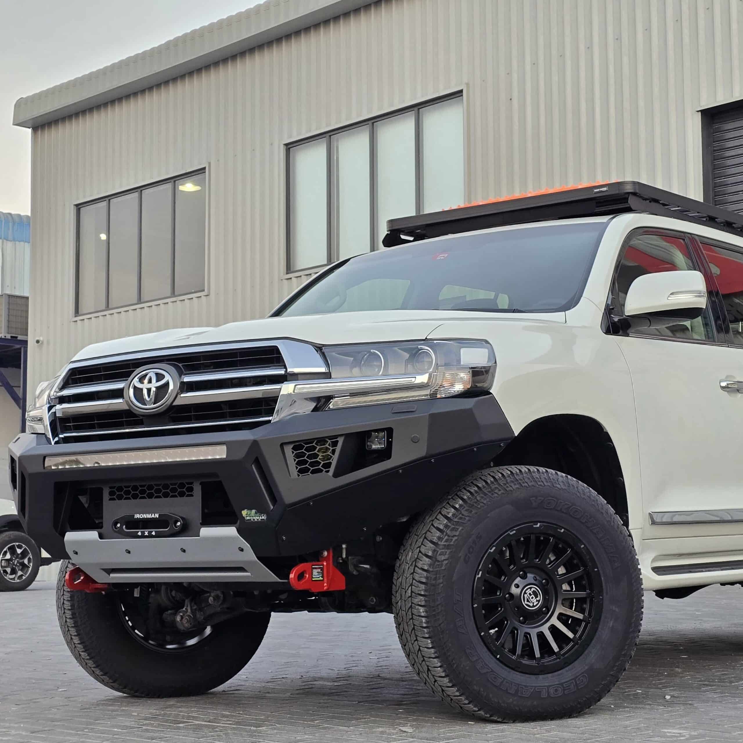LC200 RAID BULL BAR