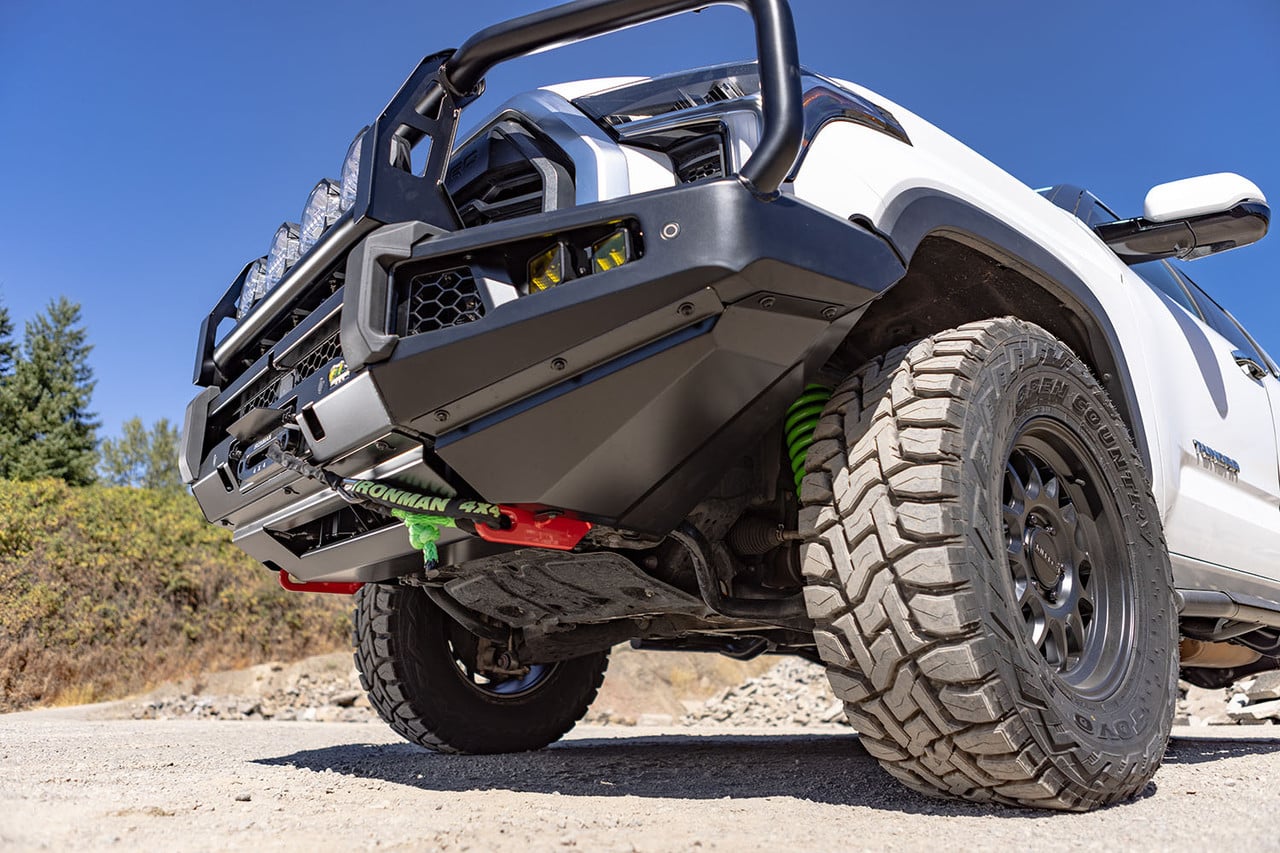 TUNDRA 2022+ PREMIUM TRIPLE HOOP FRONT BUMPER