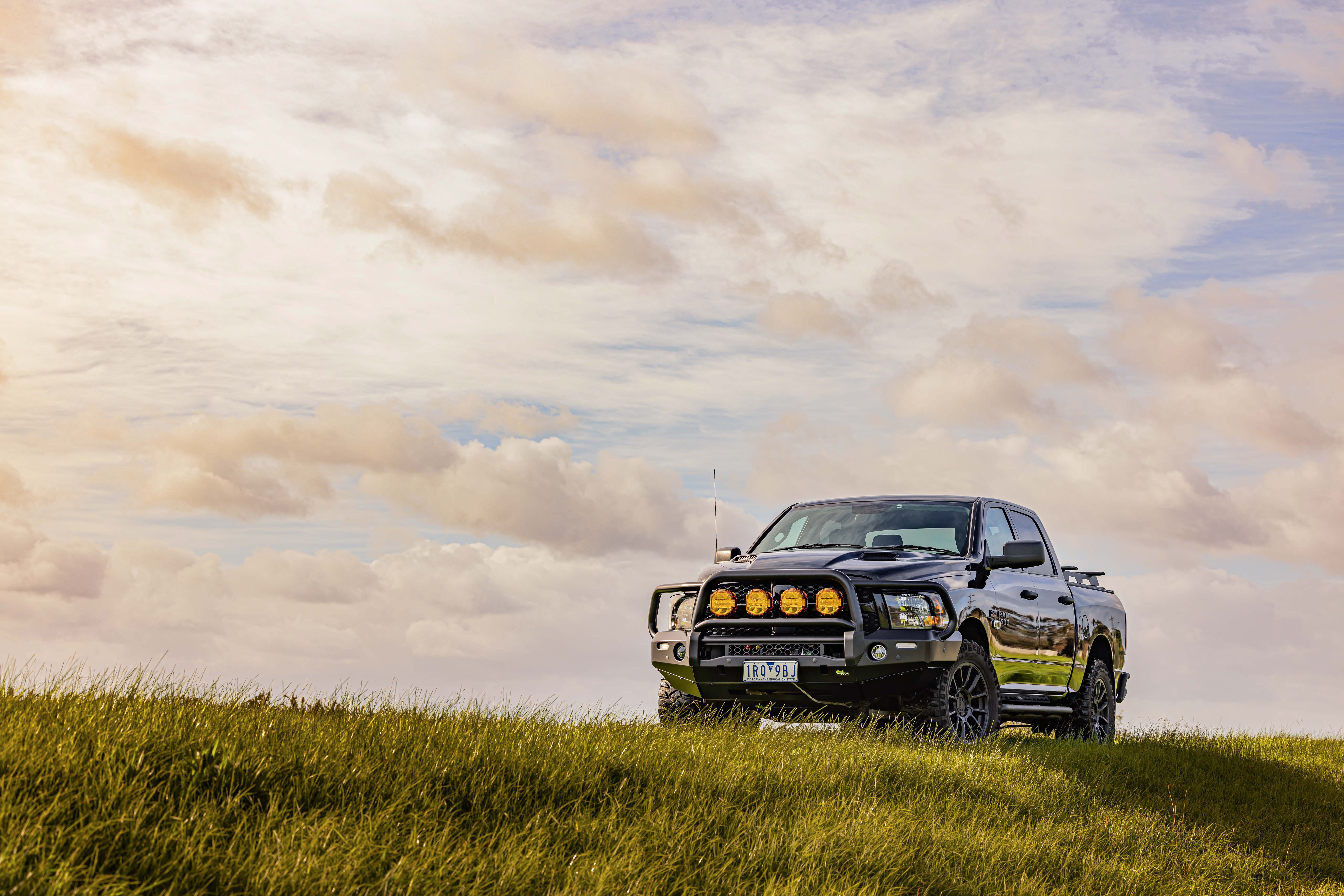 RAM 1500 2016+ PREMIUM BULL BAR