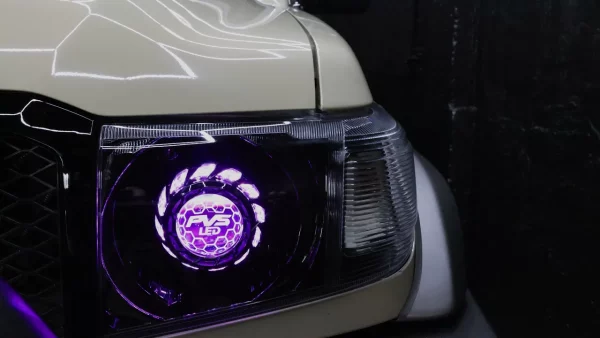 LC70/LC71/LC76/LC78/LC79 Black LED Headlights White Halo Clear Lens